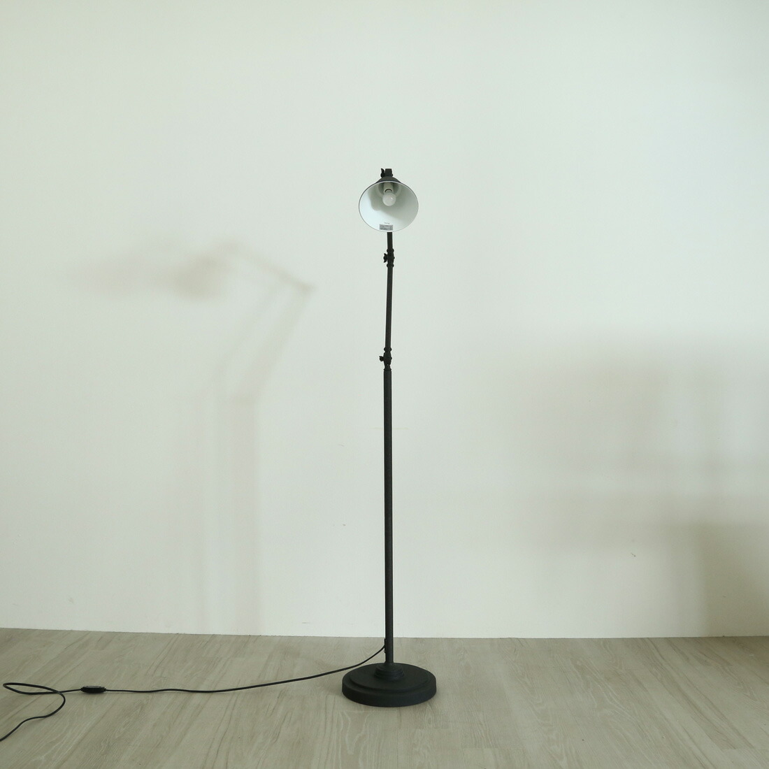 楽天市場】[3/1限定ポイント20倍]フロアスタンド MST038 LED 口金 E17