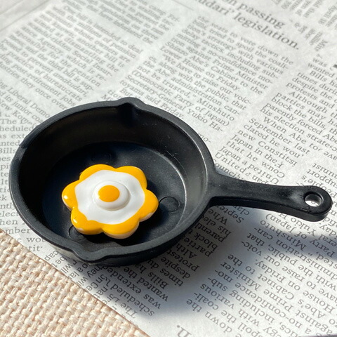楽天市場】ミニチュア 食器 食玩 フライパン 目玉焼き プラスチック 1