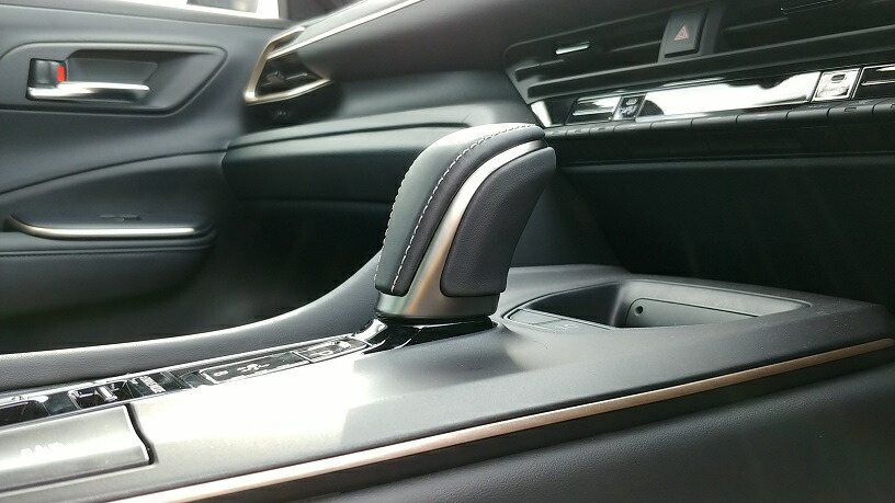 楽天市場】【レクサス純正】 本革シフトノブ [シルバーステッチ