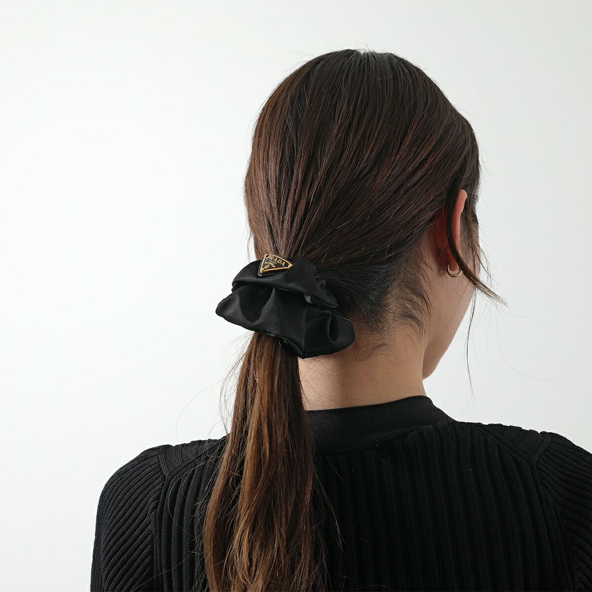 楽天市場】PRADA プラダ シュシュ 1IF015 2DMI レディース ReNylon