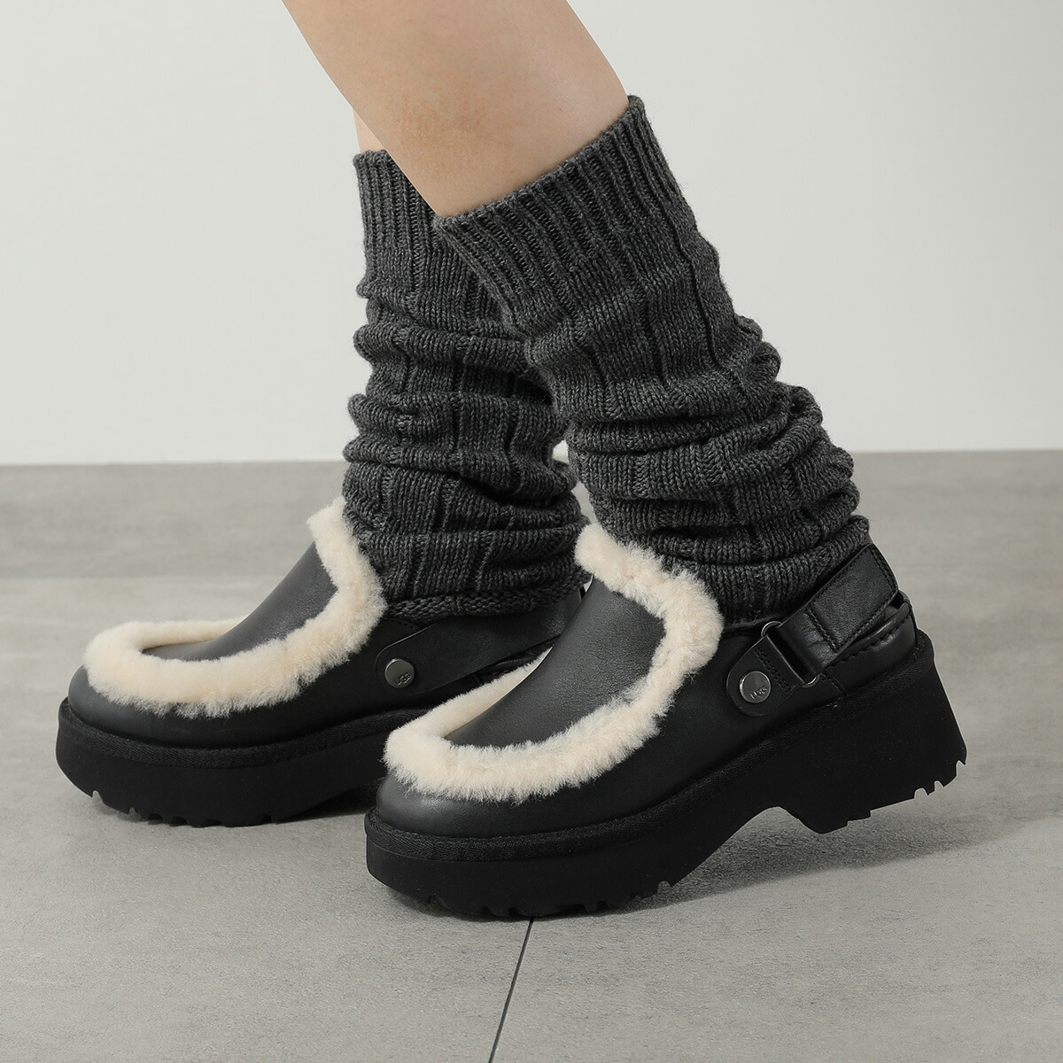 楽天市場】【最大2万円OFFクーポン対象・3/1限定】UGG アグ サンダル