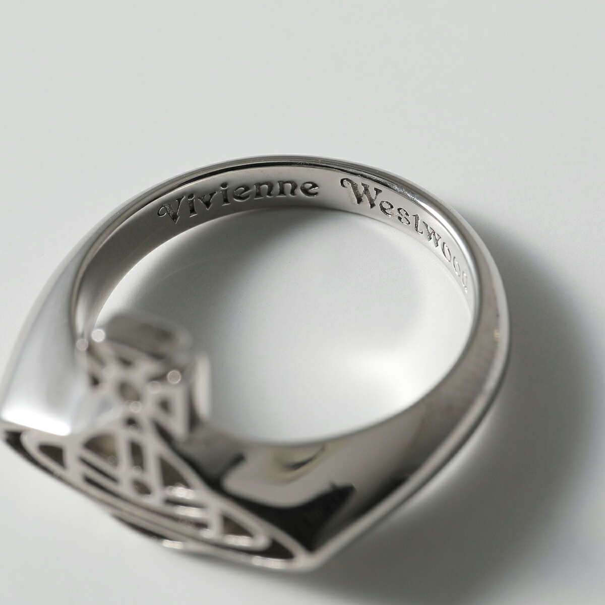 楽天市場】【最大2万円OFFクーポン対象・3/1限定】Vivienne Westwood