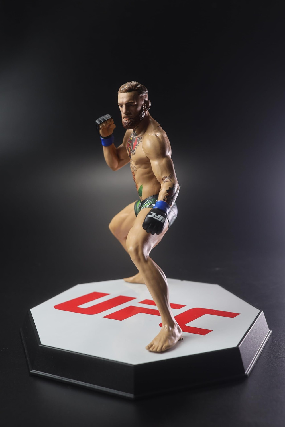 楽天市場】McFarlane Toys コナー・マクレガー UFC 7インチ ポーズド