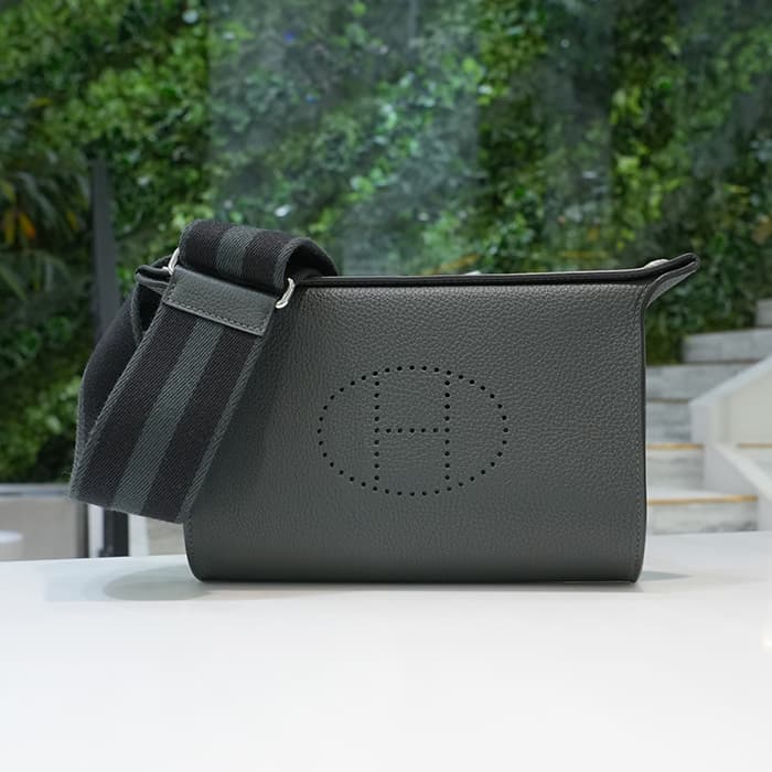 楽天市場】エルメス ヴィドポッシュ トゴ ヴェールフォンセ シルバー