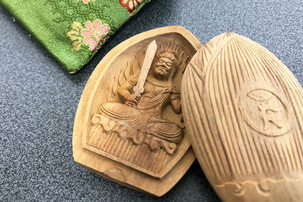 楽天市場】【3/4 20時〜ポイント最大47倍☆楽天スーパーSALE】 総白檀