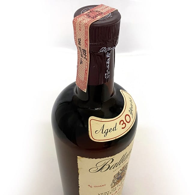 楽天市場】【送料無料】 バランタイン 30年 Ballantine's ベリー