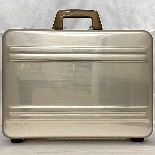 楽天市場】【送料無料】 ゼロハリバートン アタッシュケース