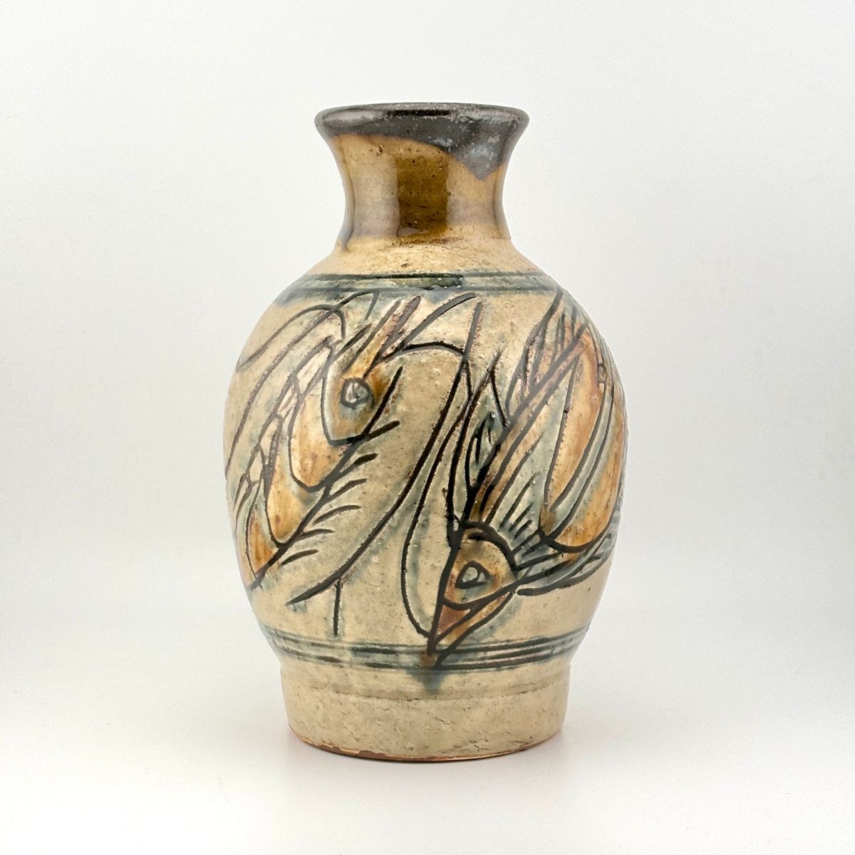 楽天市場】壺屋焼 人間国宝 金城次郎作 海老魚文花瓶 （箱直筆