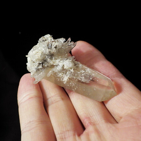 楽天市場】水晶ポイント 原石 クォーツ on クォーツ ペルー産 天然石