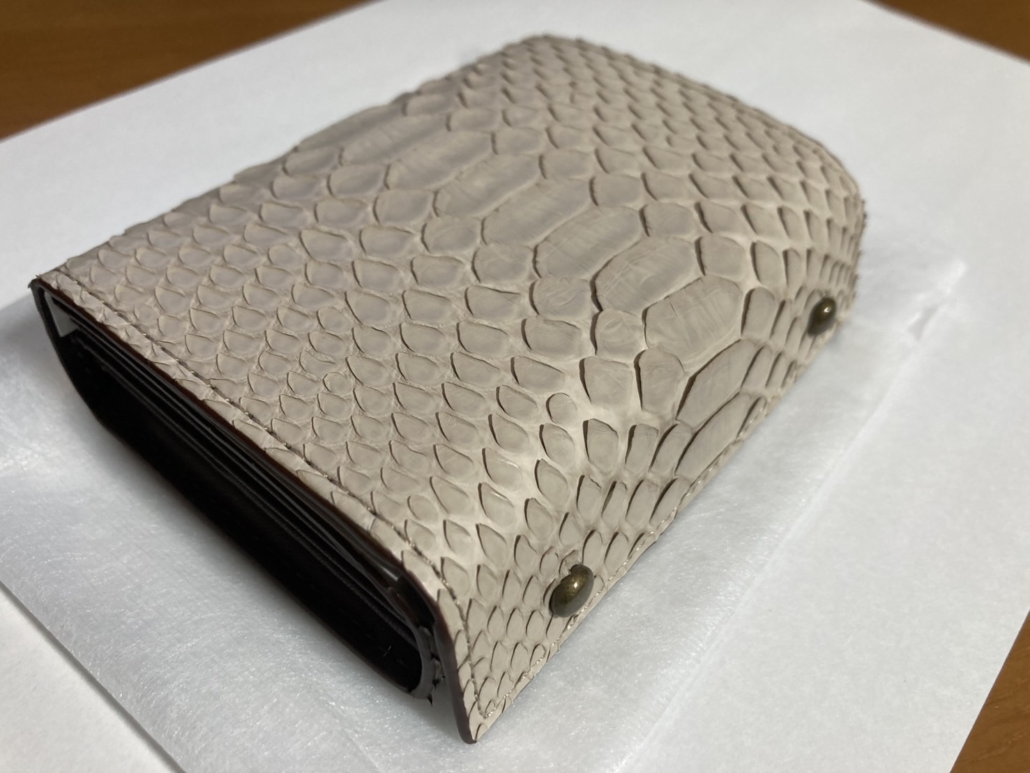 楽天市場】正規品 在庫あり 翌日配送 新品 エムピウ 二つ折り財布