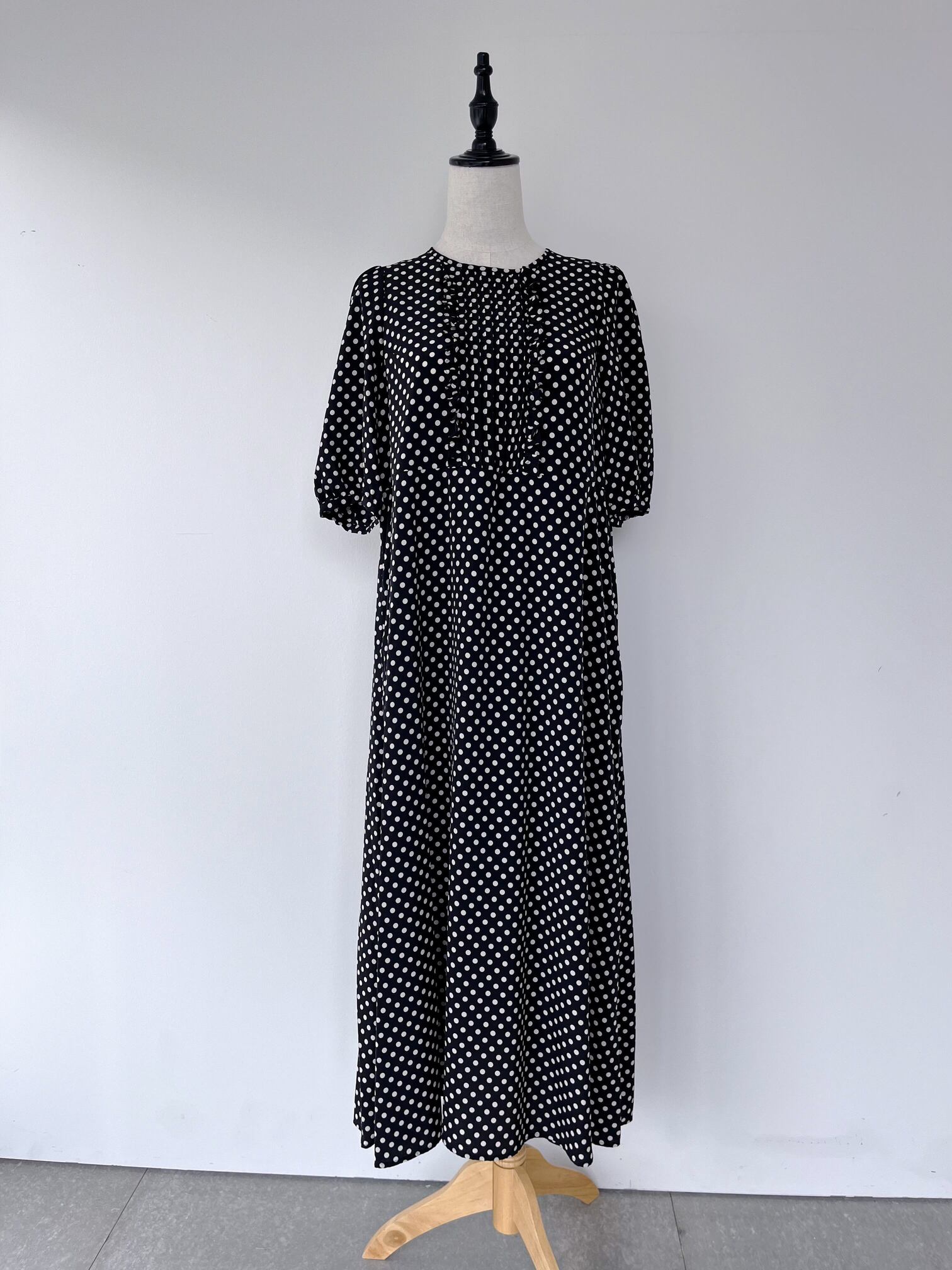 楽天市場】【Bilitis dix-sept ans】 Dot Dress with Collar