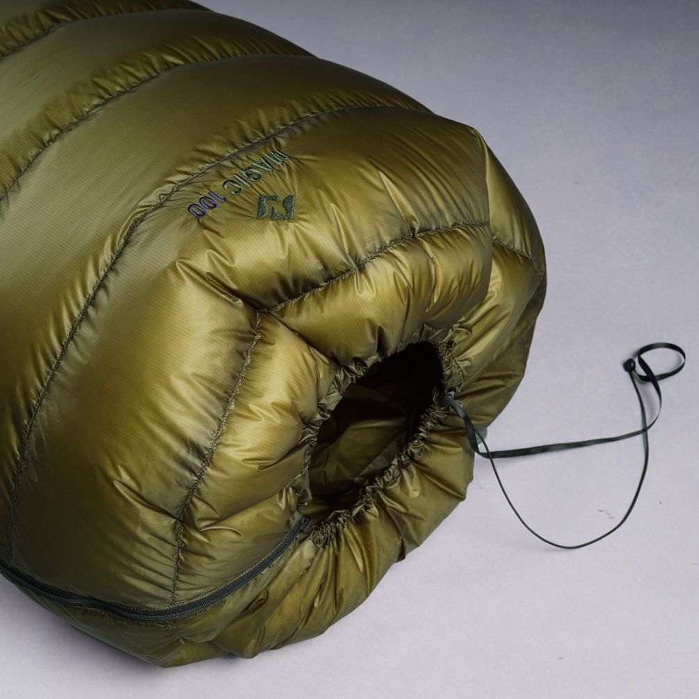 楽天市場】CUMULUS キュムラス MAGIC100ZIP 240g左ジップ付 超軽量