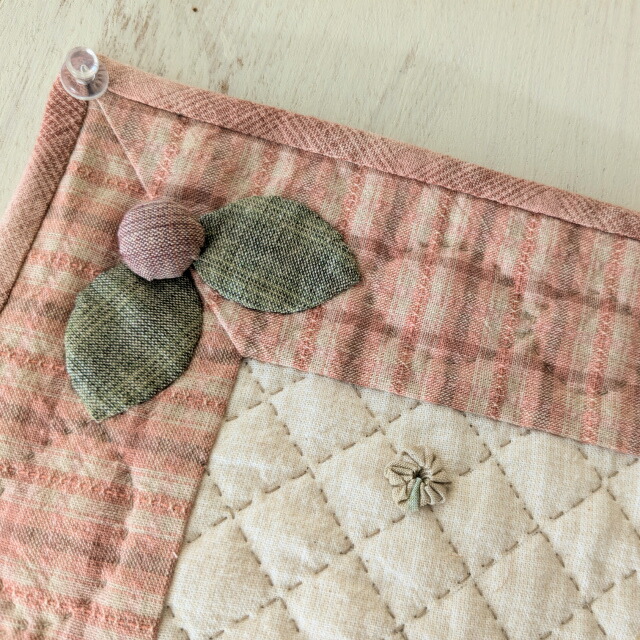 楽天市場】スーちゃんのタペストリー完成品 パッチワークタペストリー