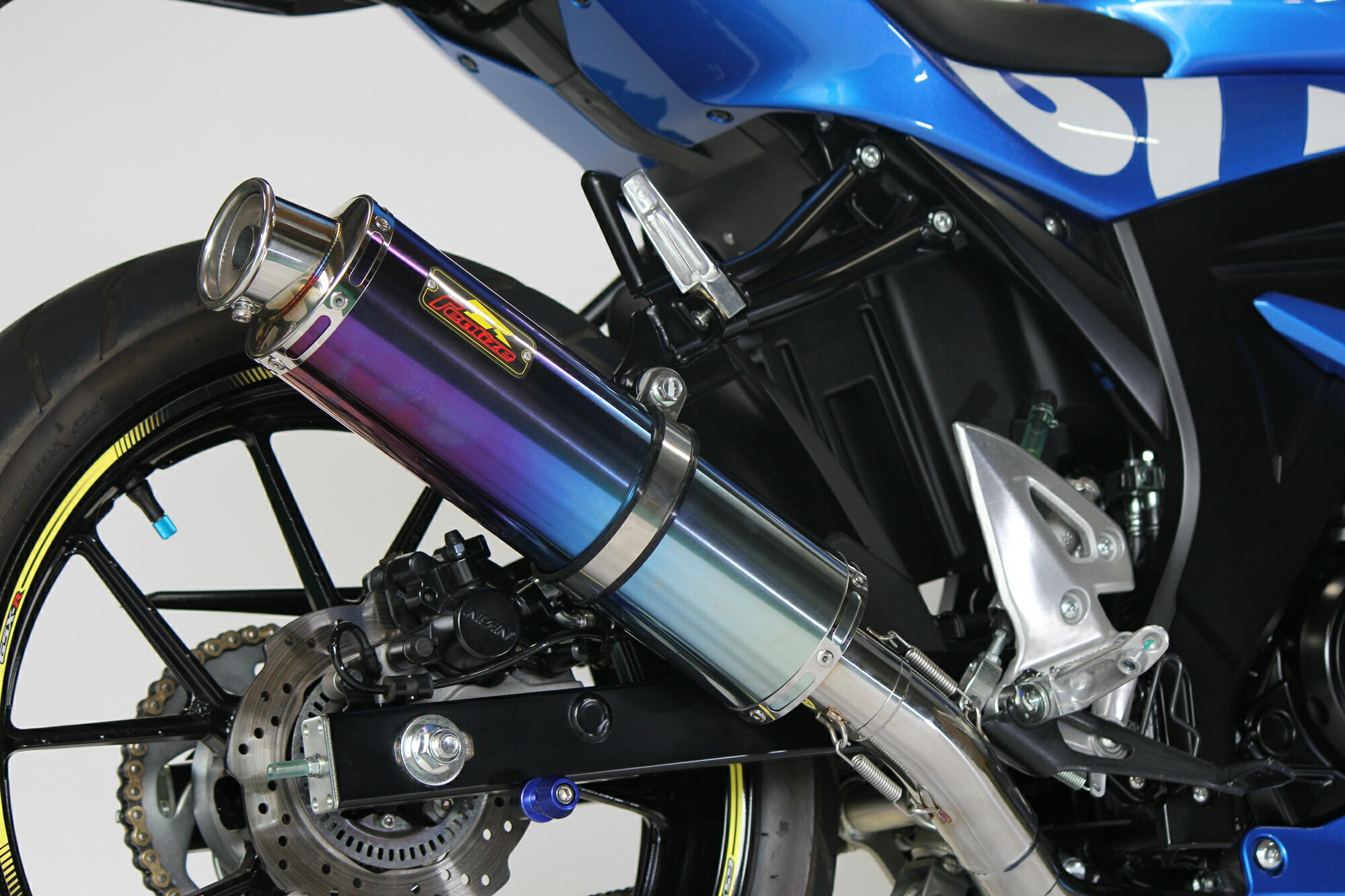 楽天市場】Realize GSX-R125 バイクマフラー 8BJ-DL32D 2BJ-DL33B