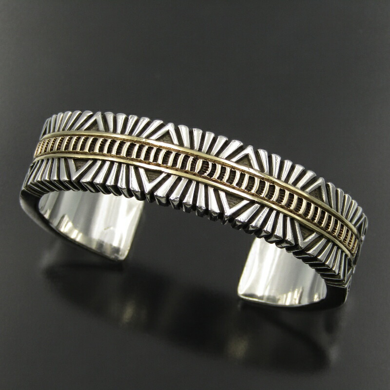 最高峰 NAVAJO Mike Thomas Jr. シルバーベアクローバングル 最高峰