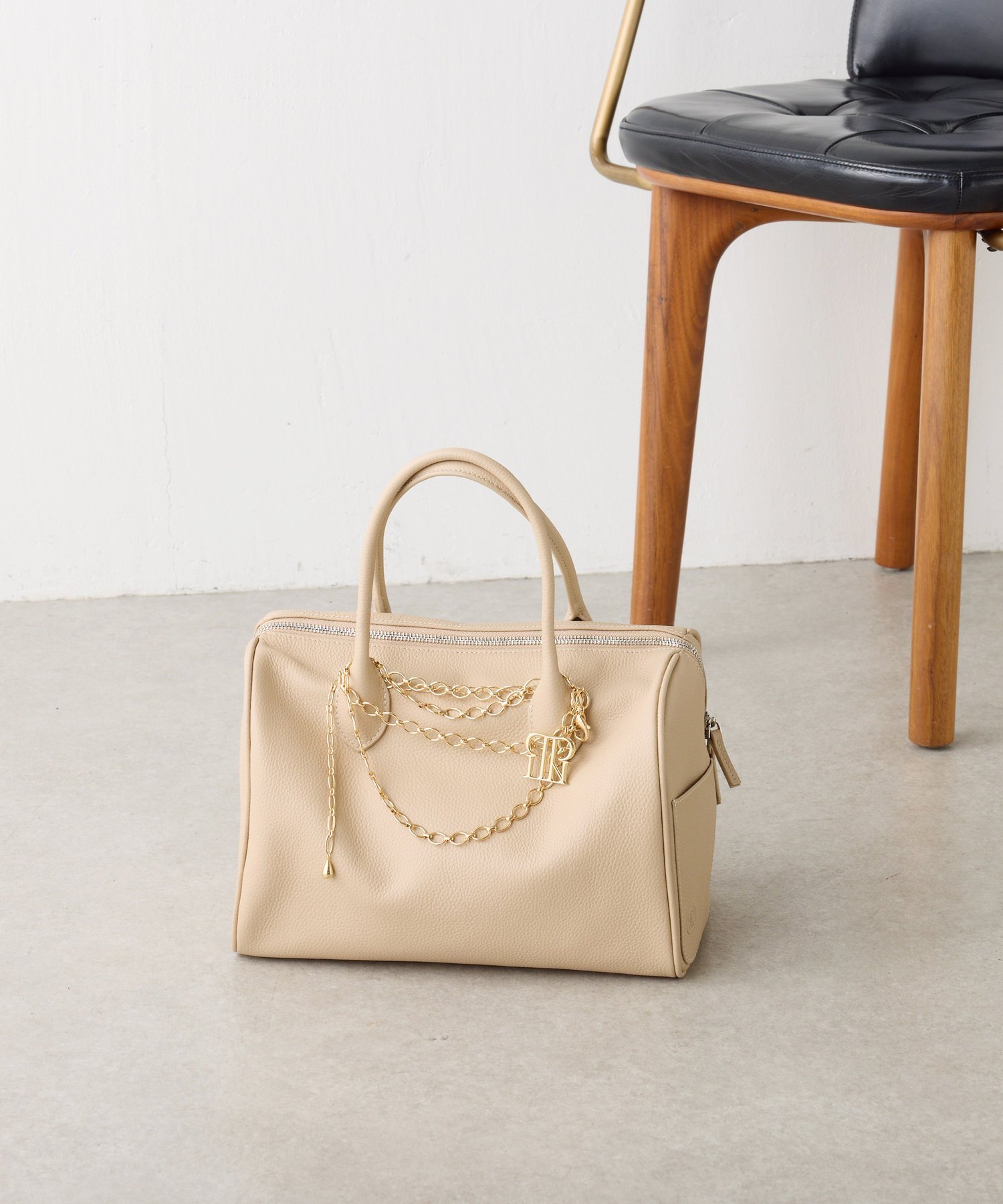 COLLAGE GALLARDAGALANTE｜【牛革/高見え】シュリンクリンボストン