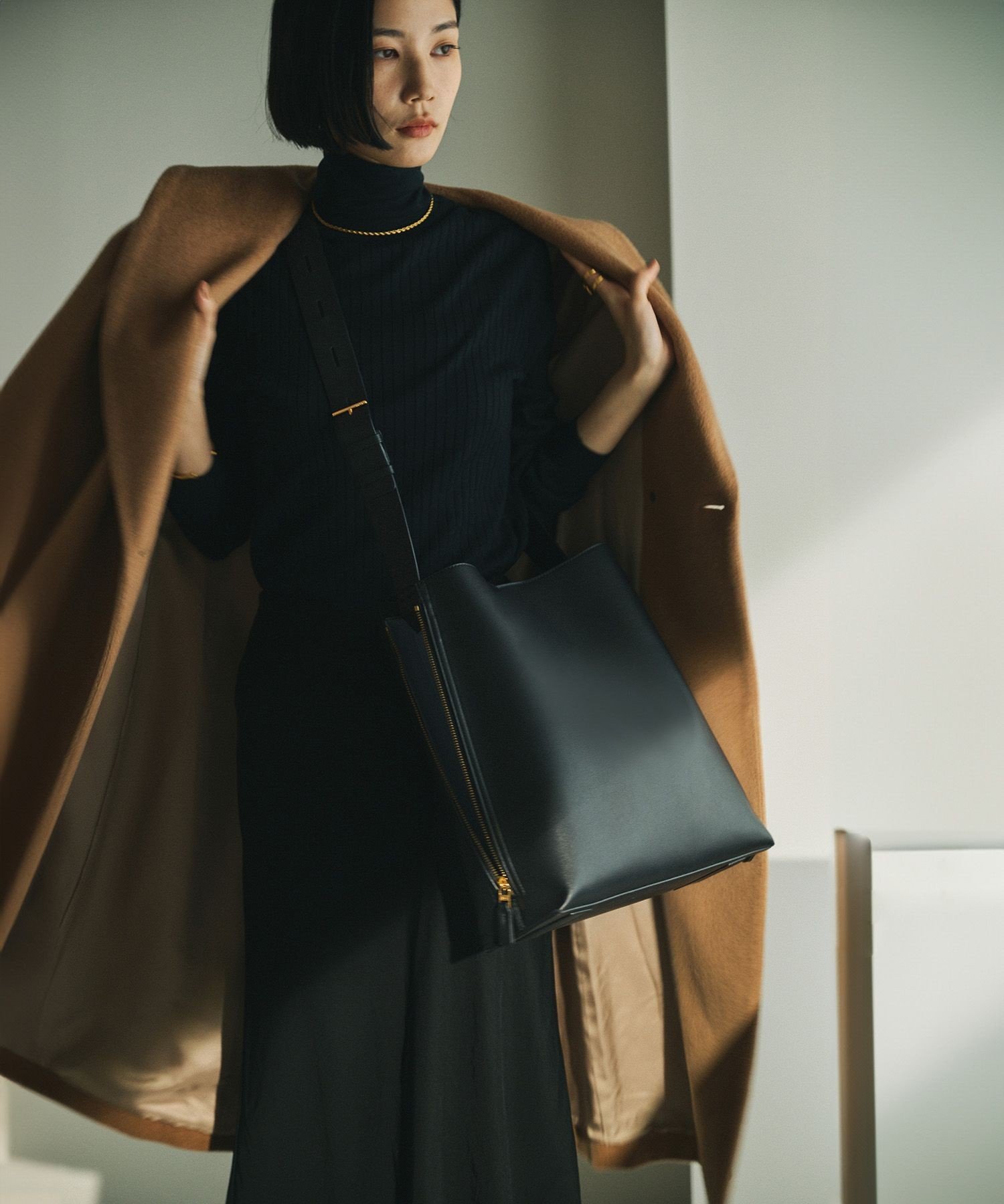 ROPE'｜【E'POR】Y BAG Shoulder Large【通勤】【A4対応】【ドラマ着用