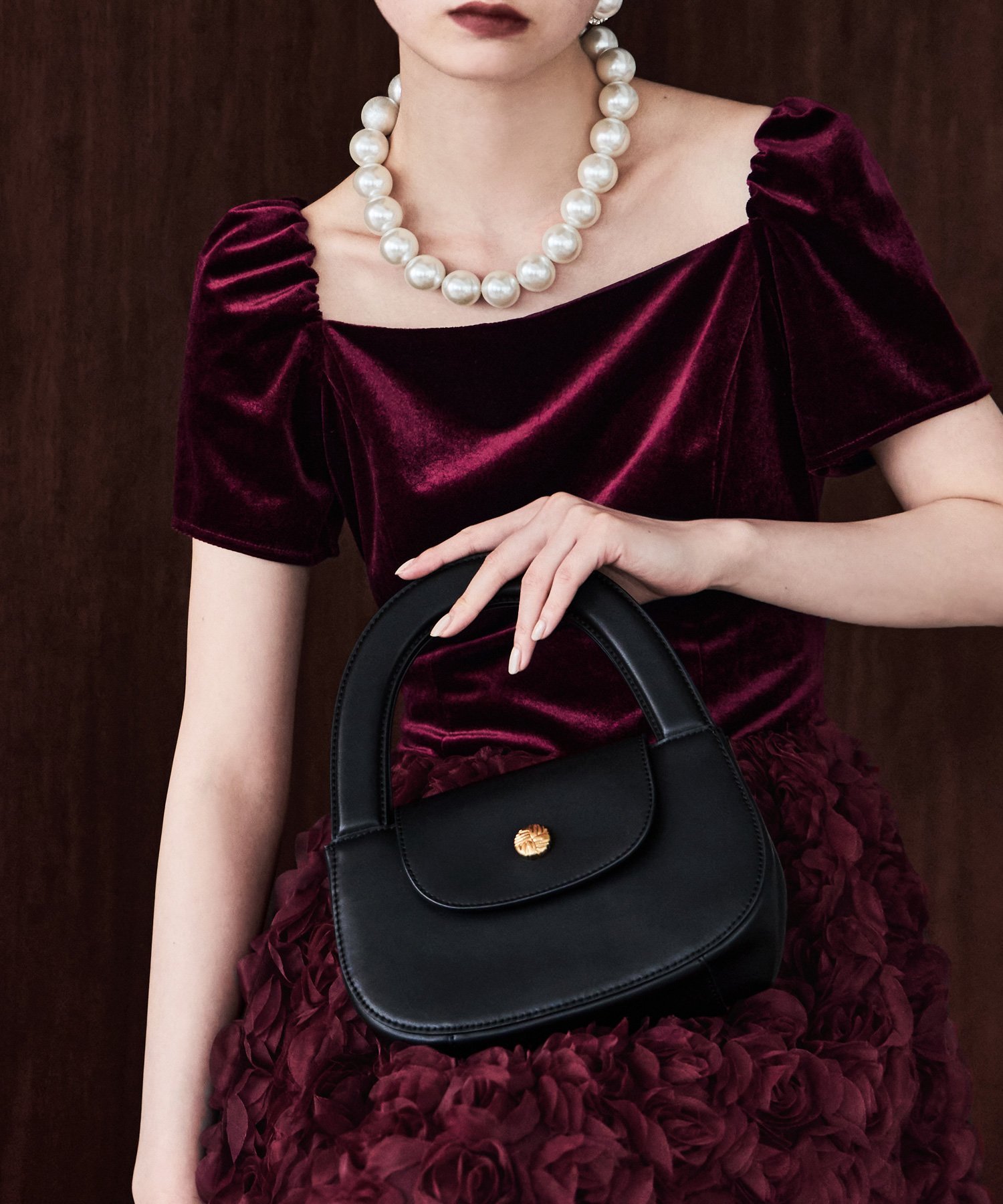 bflat｜ベロアロゼットフレアドレス | Rakuten Fashion(楽天