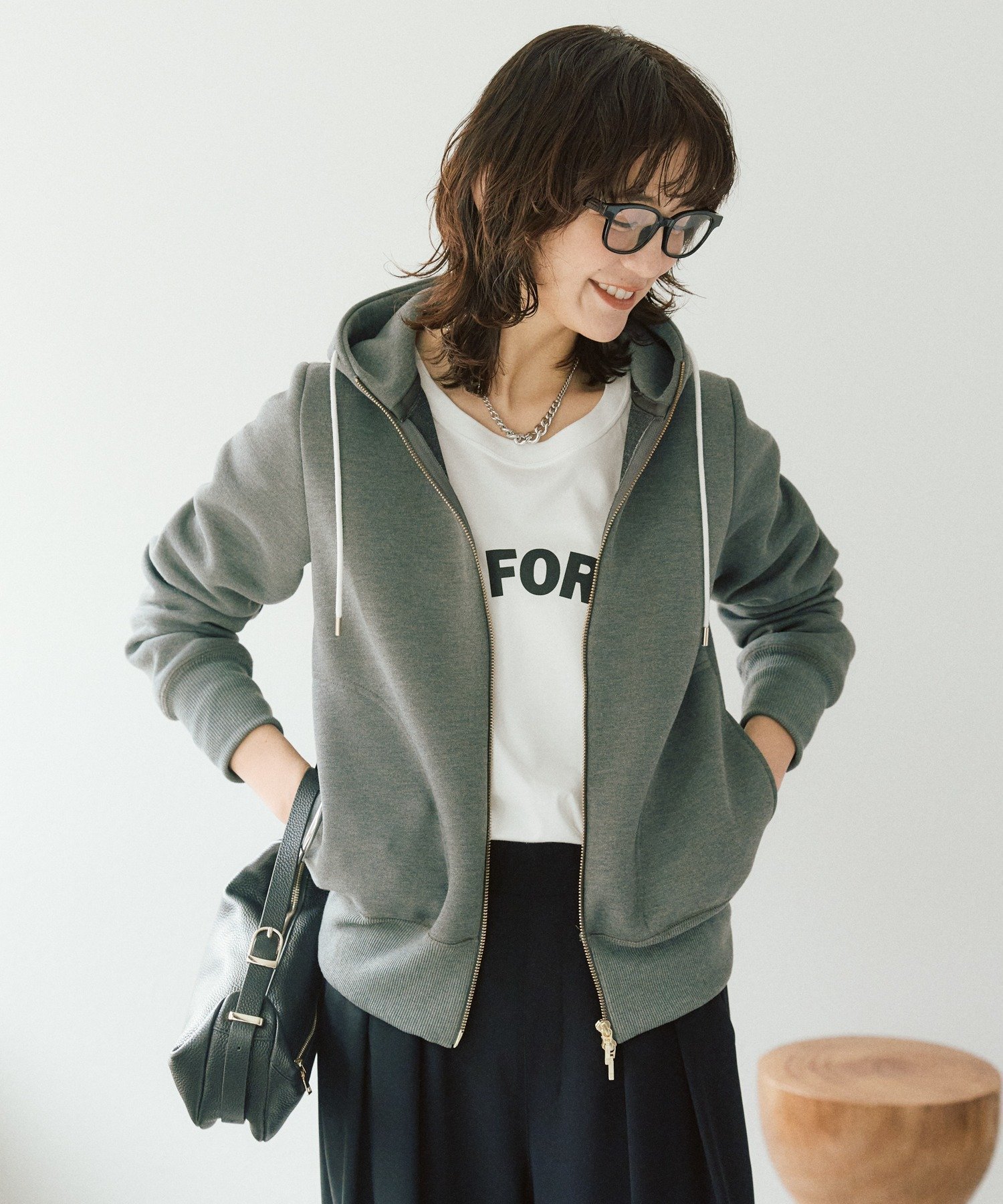 RIVE DROITE｜【WEB限定/キレイめ上品】スポンジダンボールZIPパーカー