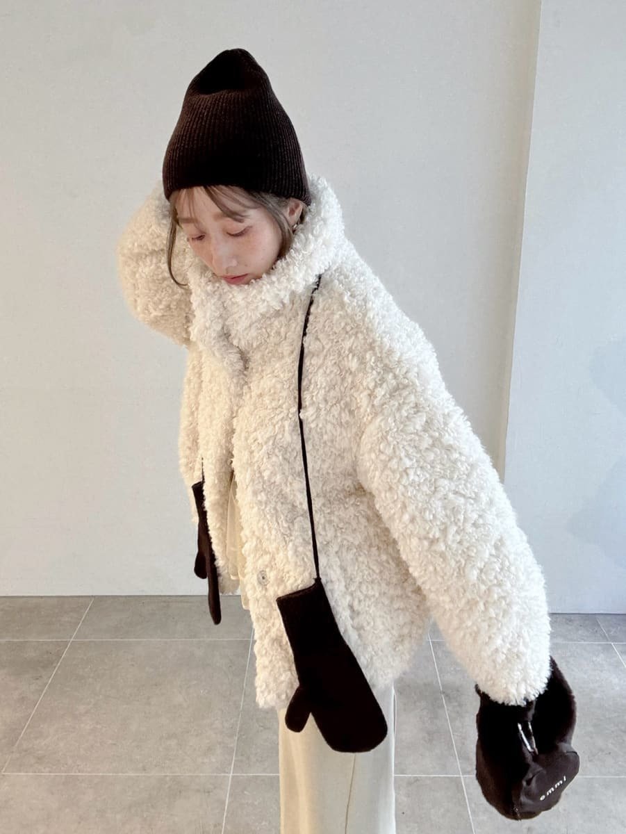 emmi｜ボリュームボアコート | Rakuten Fashion(楽天ファッション／旧