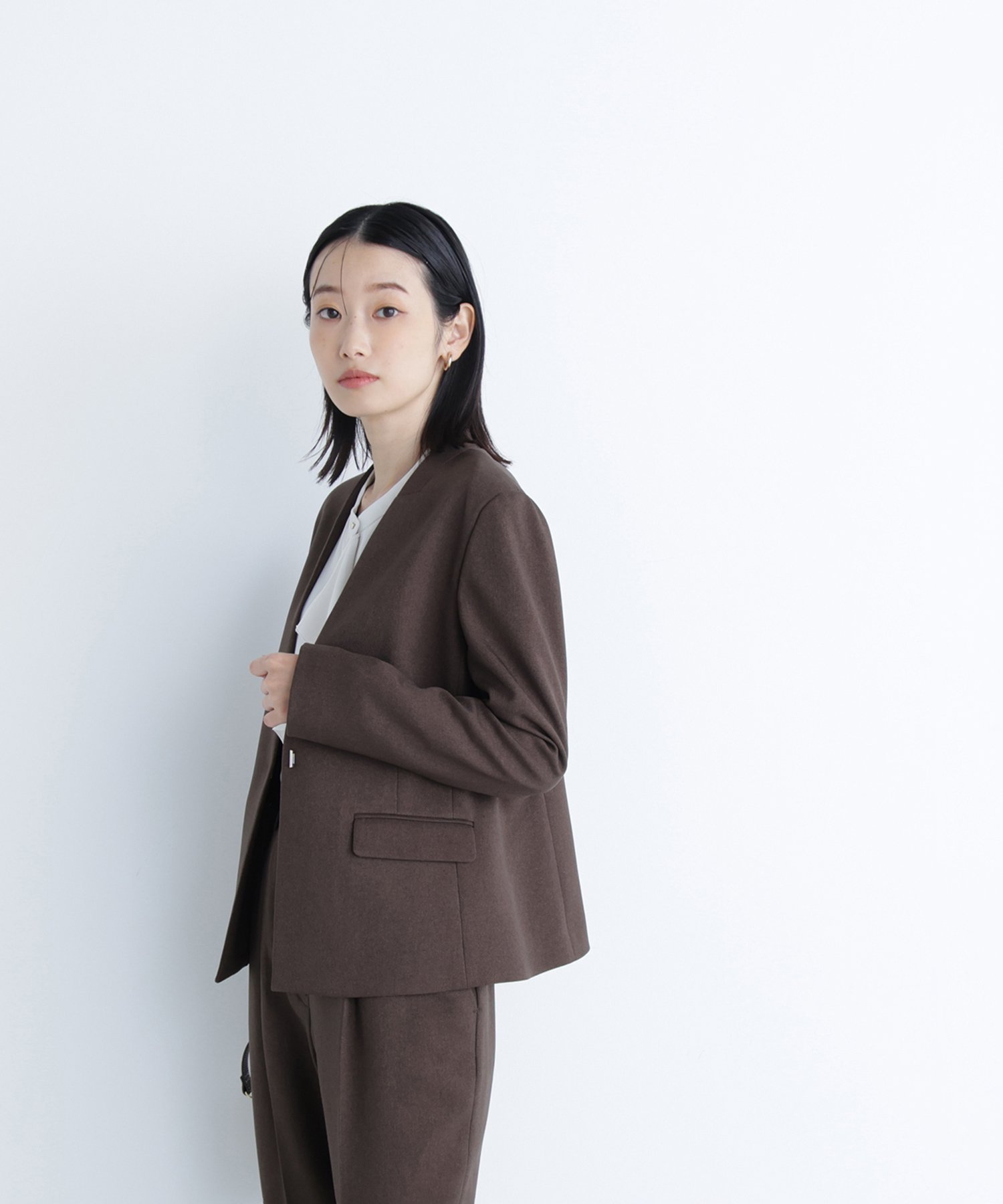 NATURAL BEAUTY BASIC｜ウーステッドライクツイル SETUP ノーカラー