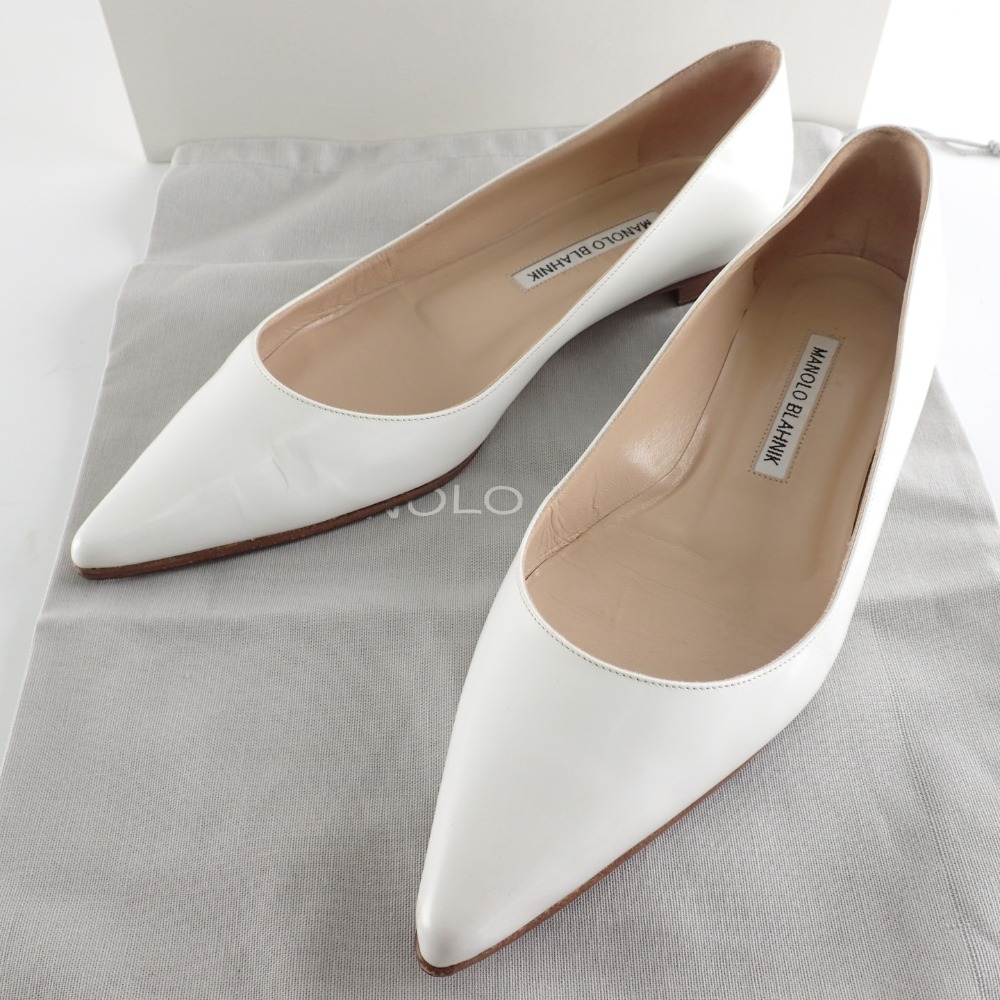 保存袋付き✨マノロブラニク BB レザーパンプス 白 ポインテッドトゥ