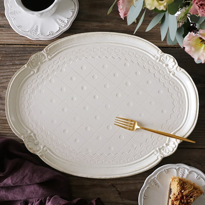 英国 ギャラリートレー オーバル型 45cm 装飾フット ギャラリートレー