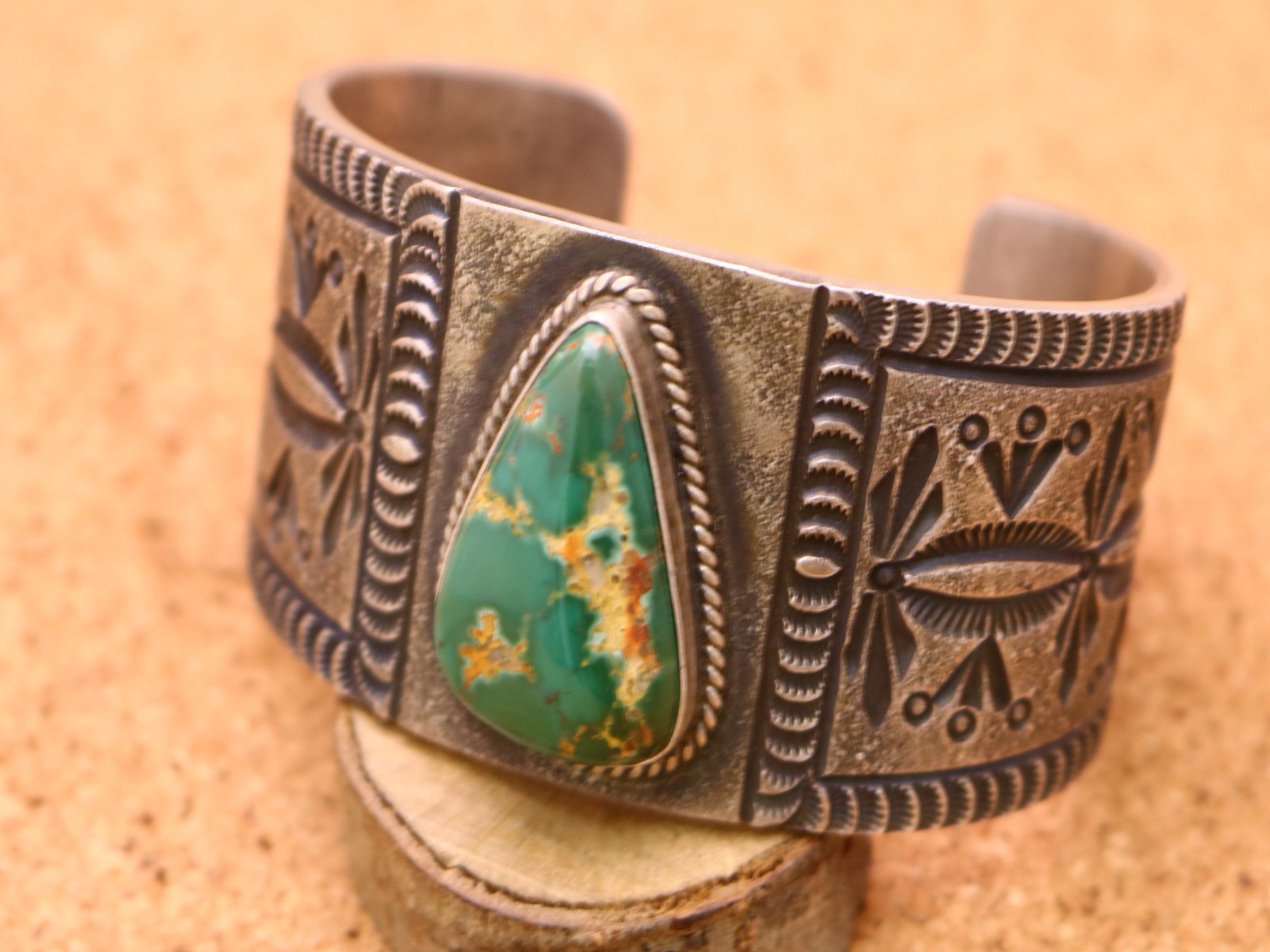 ターコイズ バングル ナバホ」の人気商品一覧 | 安い商品を通販サイト