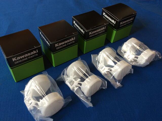 楽天市場】ZEPHYR400 ゼフアー400用 フロート 純正 4個セット