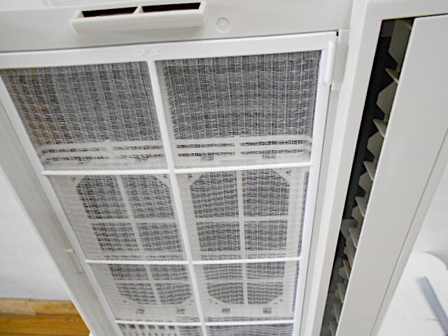 楽天市場】【中古】 コロナ 冷房専用 窓用エアコン CW-1622R 2022年製