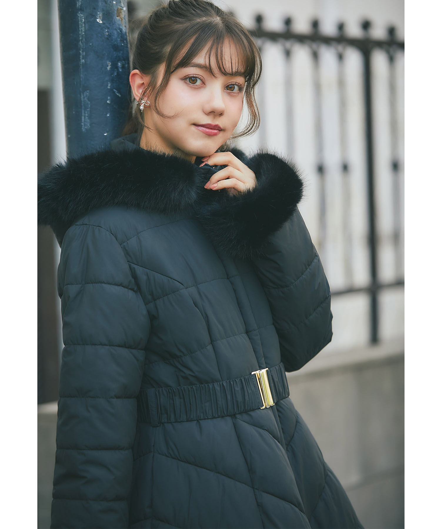 楽天市場】取り外し可能なファー＆ベルト付きフィット＆フレア