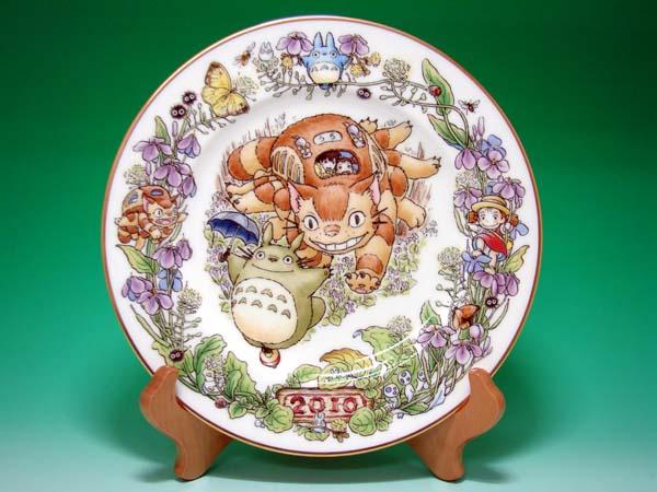 楽天市場】【新品/未開封】となりのトトロイヤリープレート 2010年