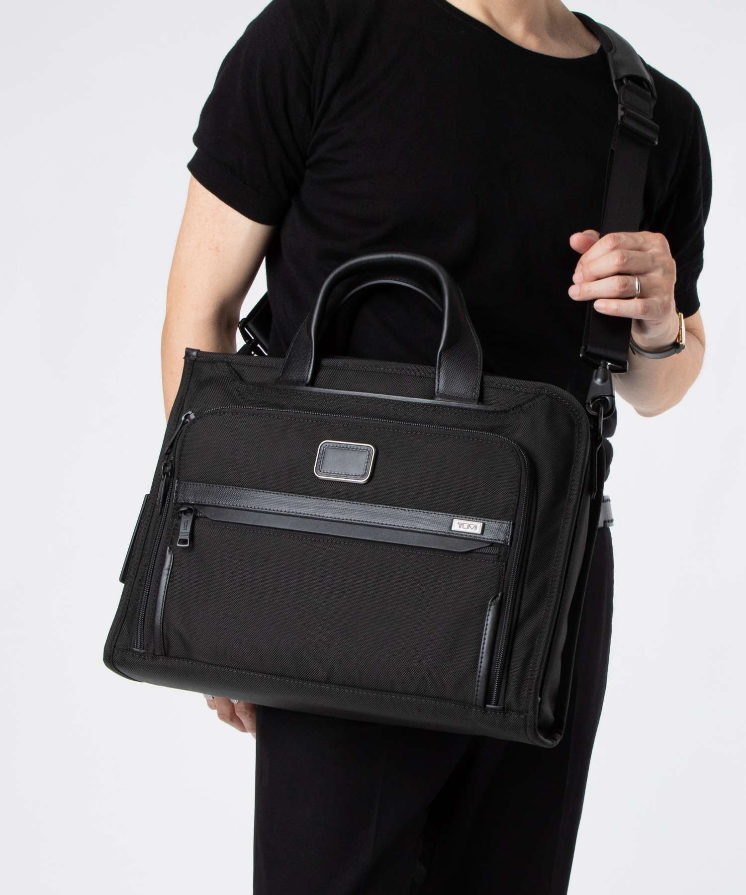 新品同様✨TUMI アンドリュース スリム ブリーフケース 222390AT2 TUMI