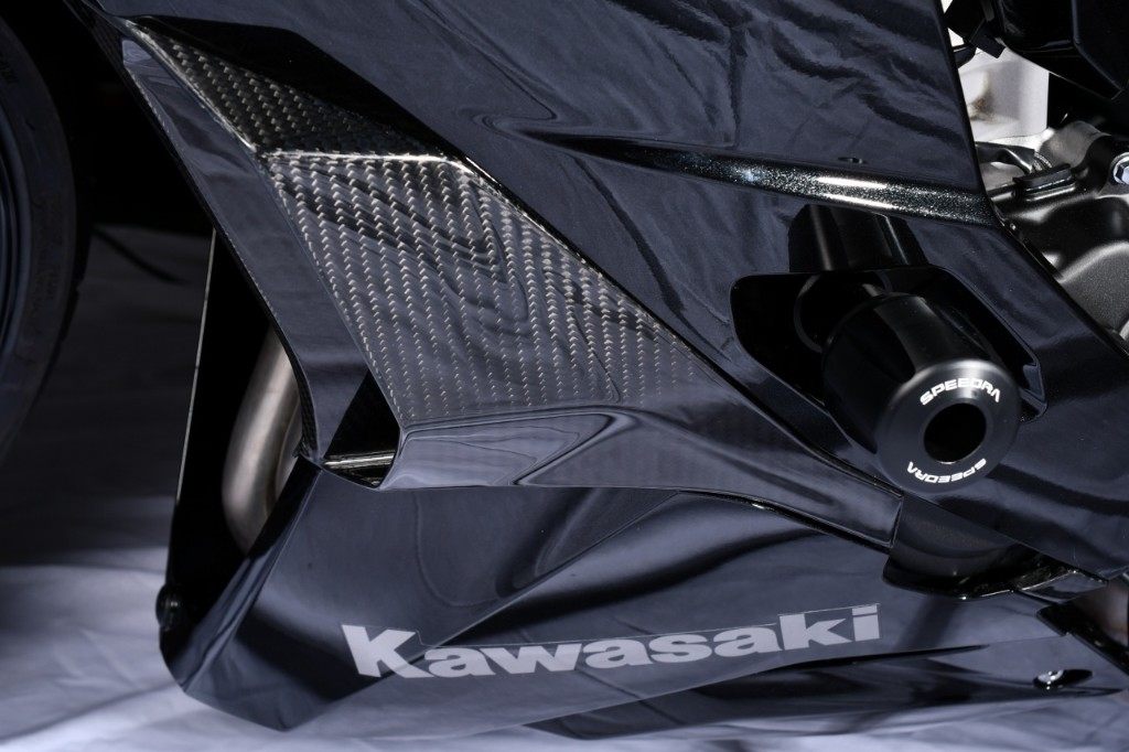 楽天市場】SPEEDRA スピードラ サイドカウルダクト ZX-25R ZX-4R SE ZX