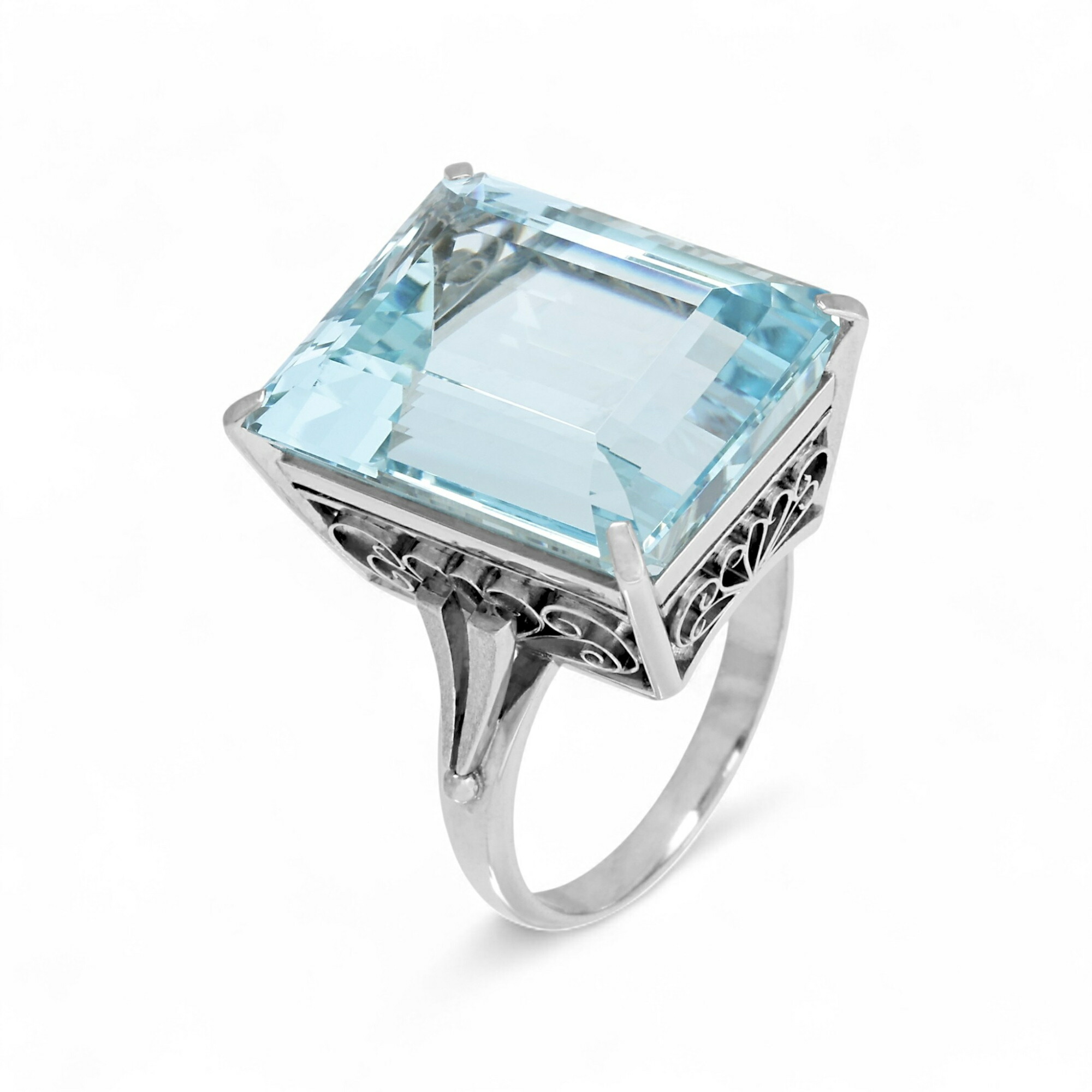 楽天市場】プラチナ900 アクアマリン リング : ジェムキャッスルゆきざき