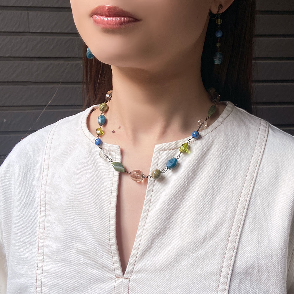 楽天市場】ラピスラズリ カイヤナイト 琥珀 スモーキークォーツ 水晶