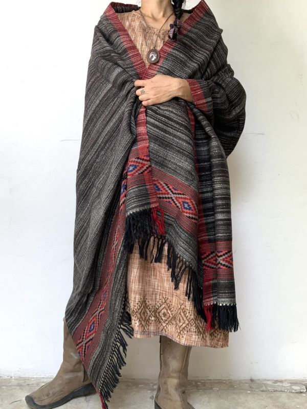 手織りマナリブランケット☆yak wool 100% ショール 民族 ヤクウール