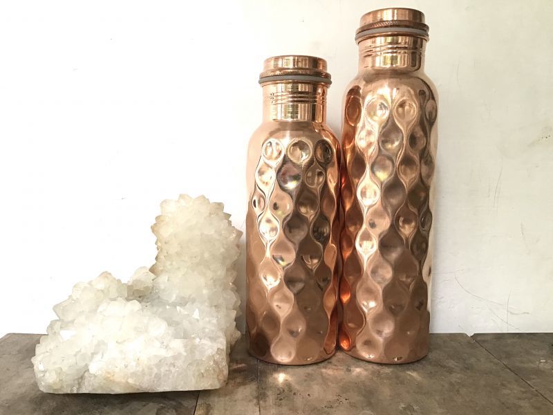 銅ボトルでアーユルヴェーダライフを♪銅イオンで残留塩素除去！