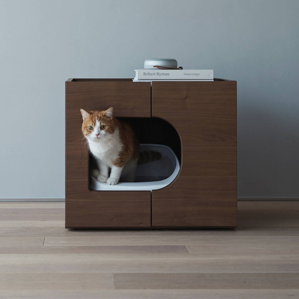 KARIMOKU CAT RESTROOM