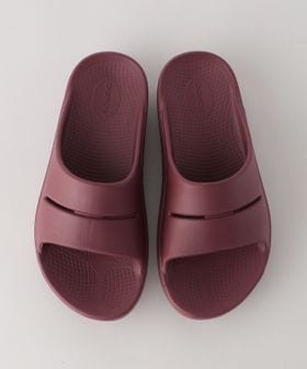 OOFOS＞OOAHH サンダル