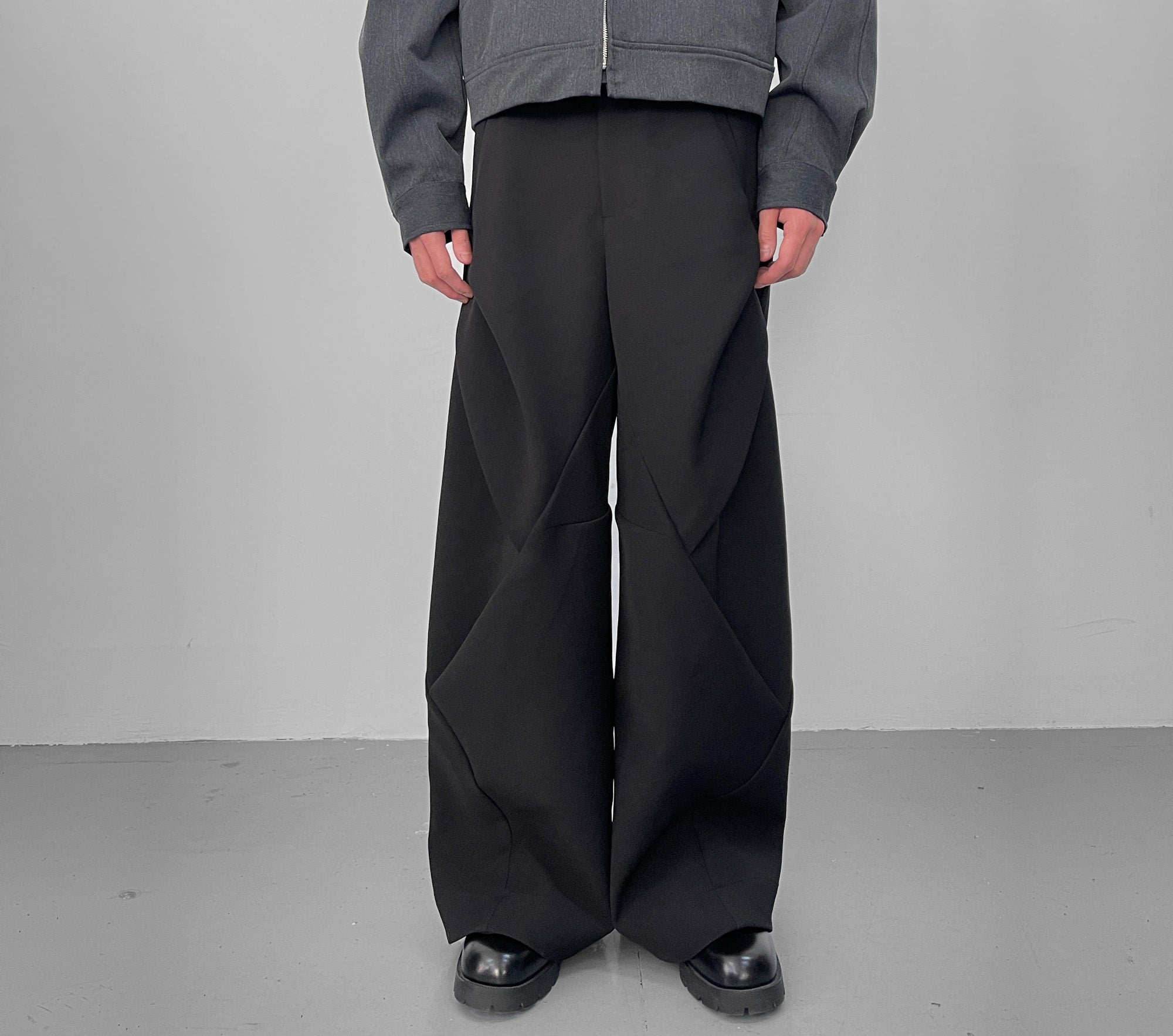 Pleated wide pants – ULTIMUS