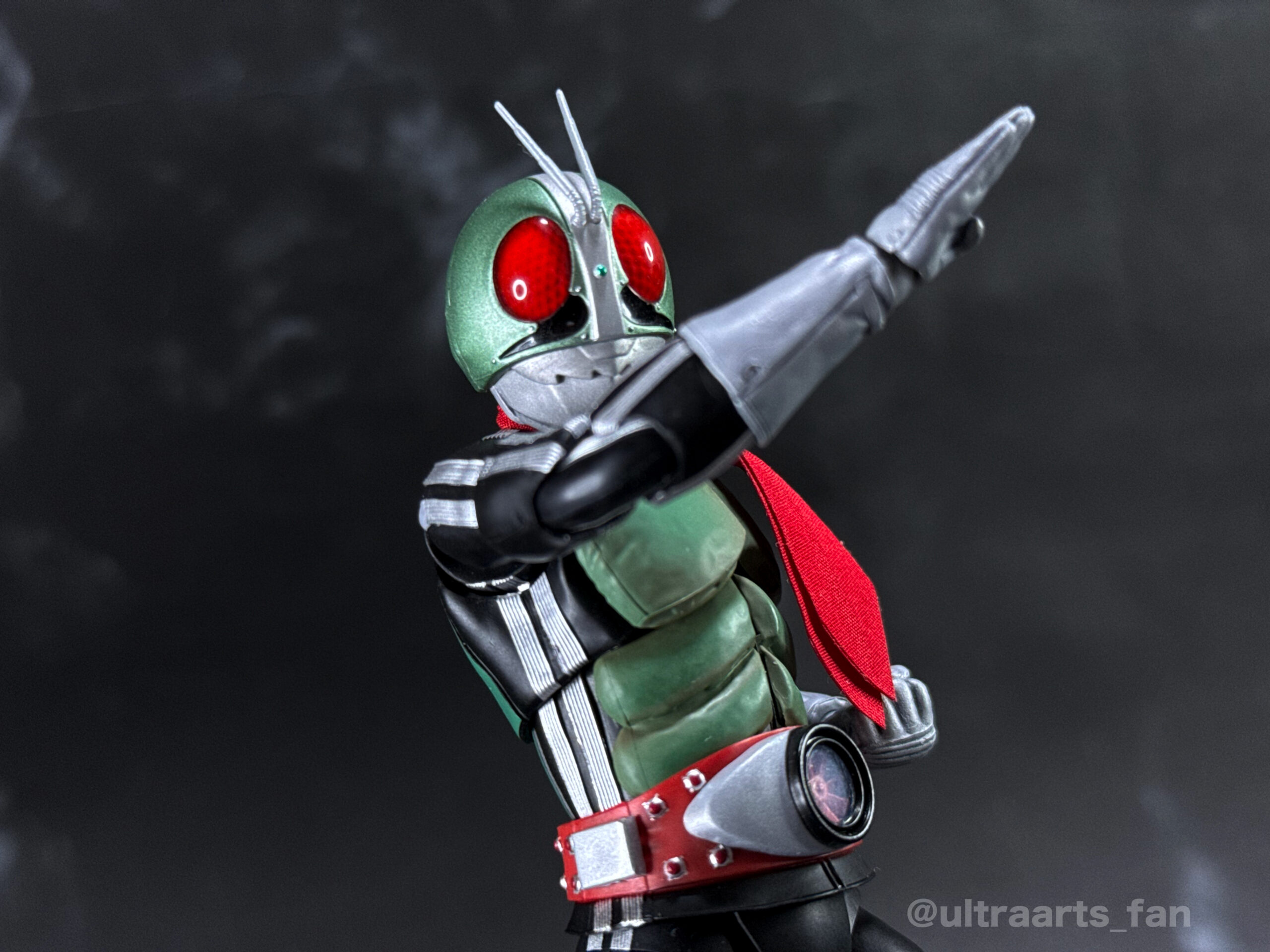 簡易レビュー】S.H.Figuarts 真骨彫製法 仮面ライダー新1号 栄光の昭和