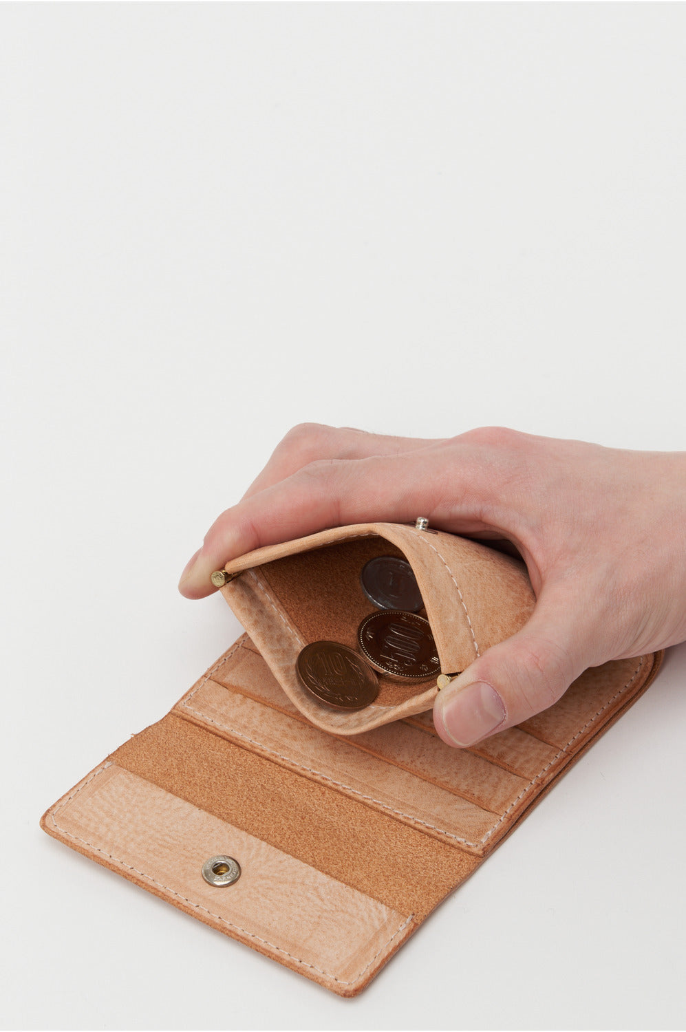 Hender Scheme clasp wallet – unexpected store