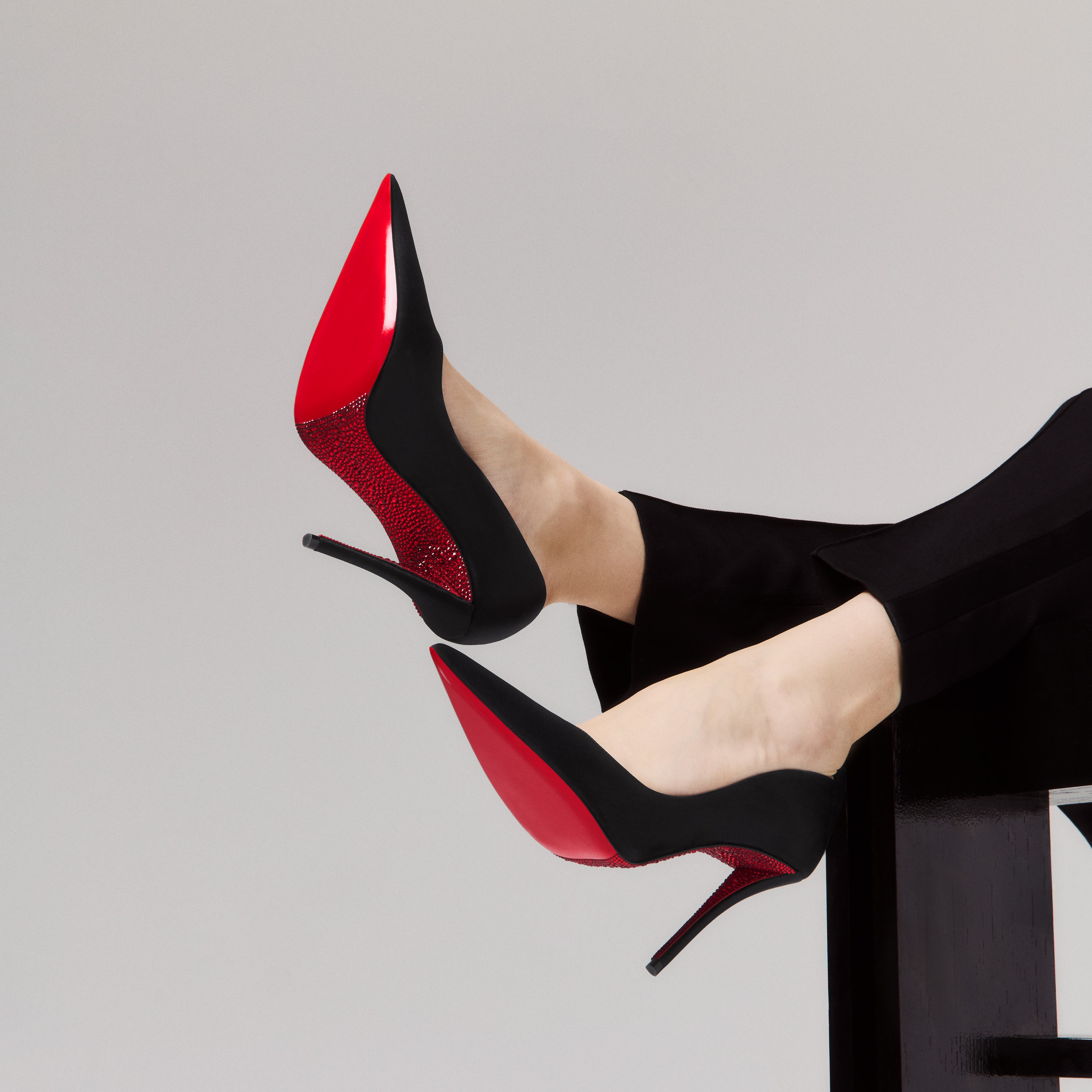 Miss Z Suola Strass - 100 mm Pumps - Crepe satin - Black - Women