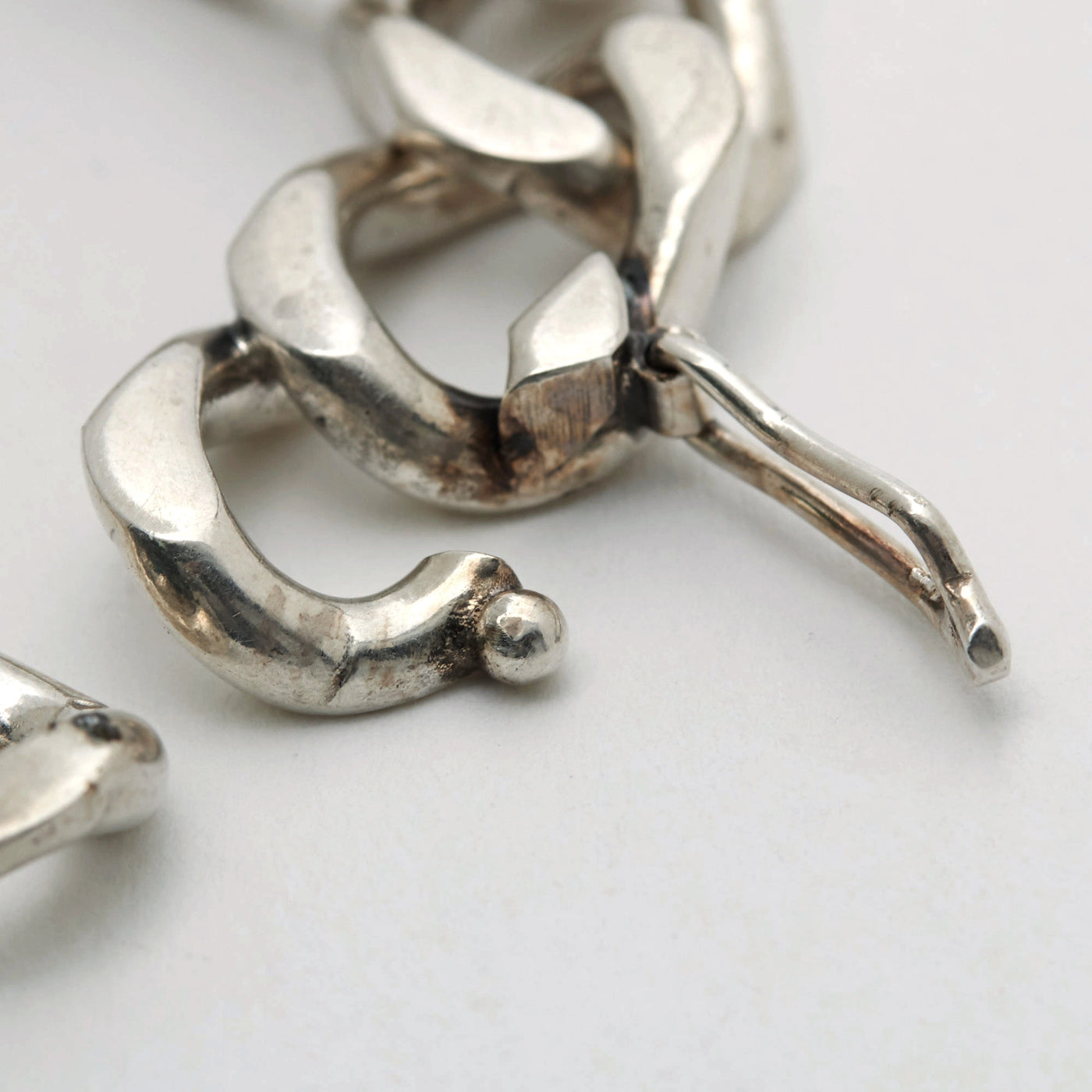 CHANEL/シャネル】ロゴプレート ブレスレット シルバー 腕周り約19cm