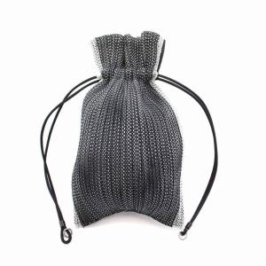 イッセイミヤケ 巾着バッグ 巾着袋 ポーチ 黒 ブラック グレー PP22