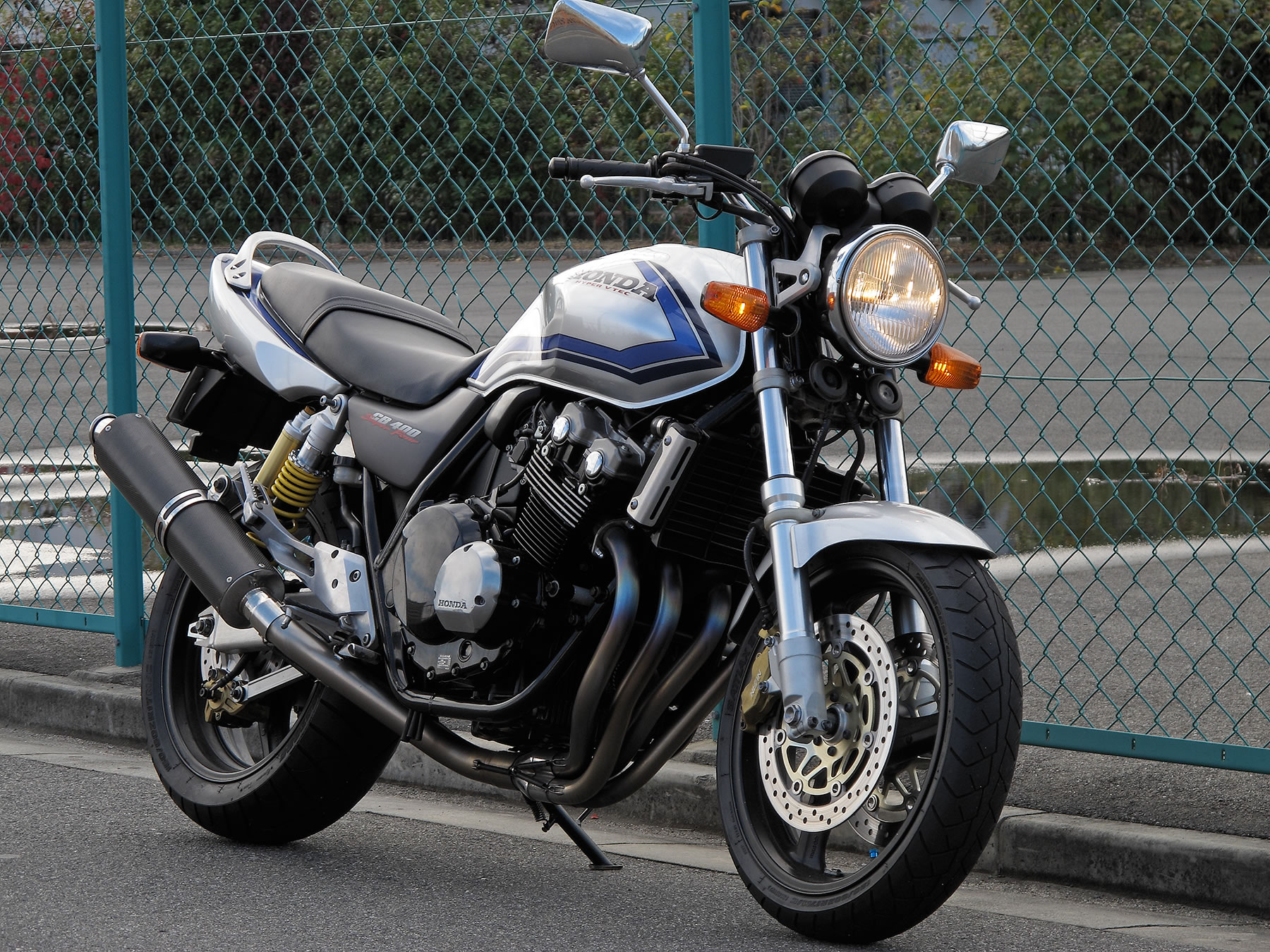 CB400 NC39とNC42の比較