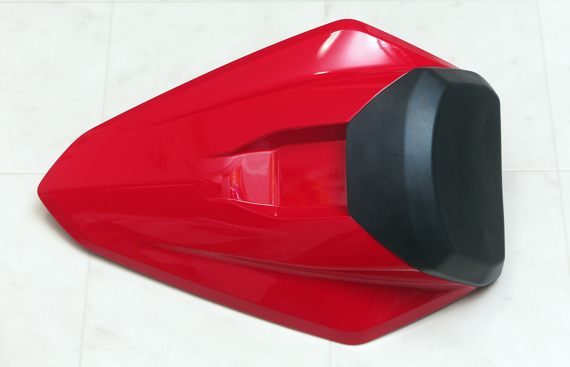 CBR1000RR-R(SC82) シングルシートカウル