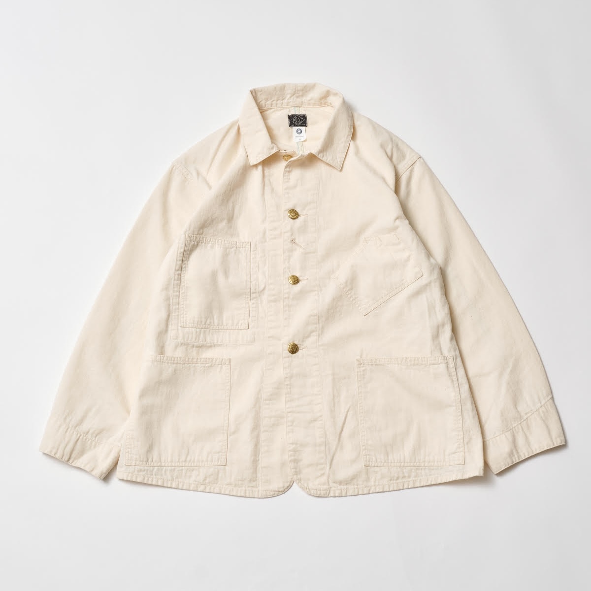 ポストオーバーオールズが、カバーオールの2大巨頭を巧みにドッキング