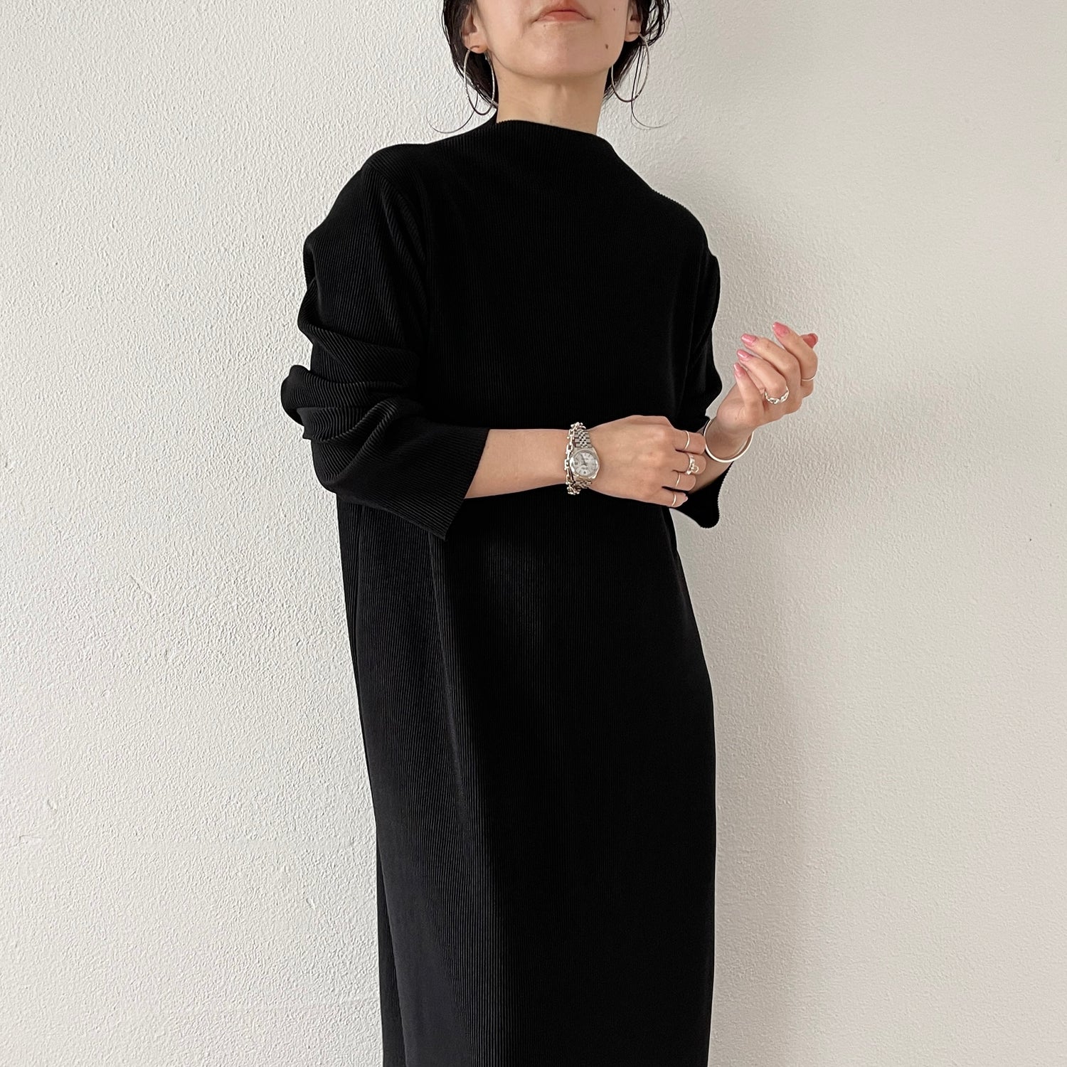 daily daily super stretch pleats one piece / black [FREE or LONG